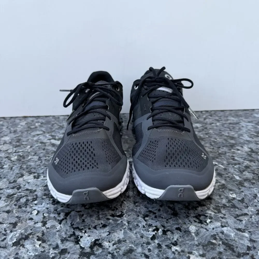 On Running Sneakers Mens 8.5 Cloudflow Black Asphalt Helion Athletic 35.99238